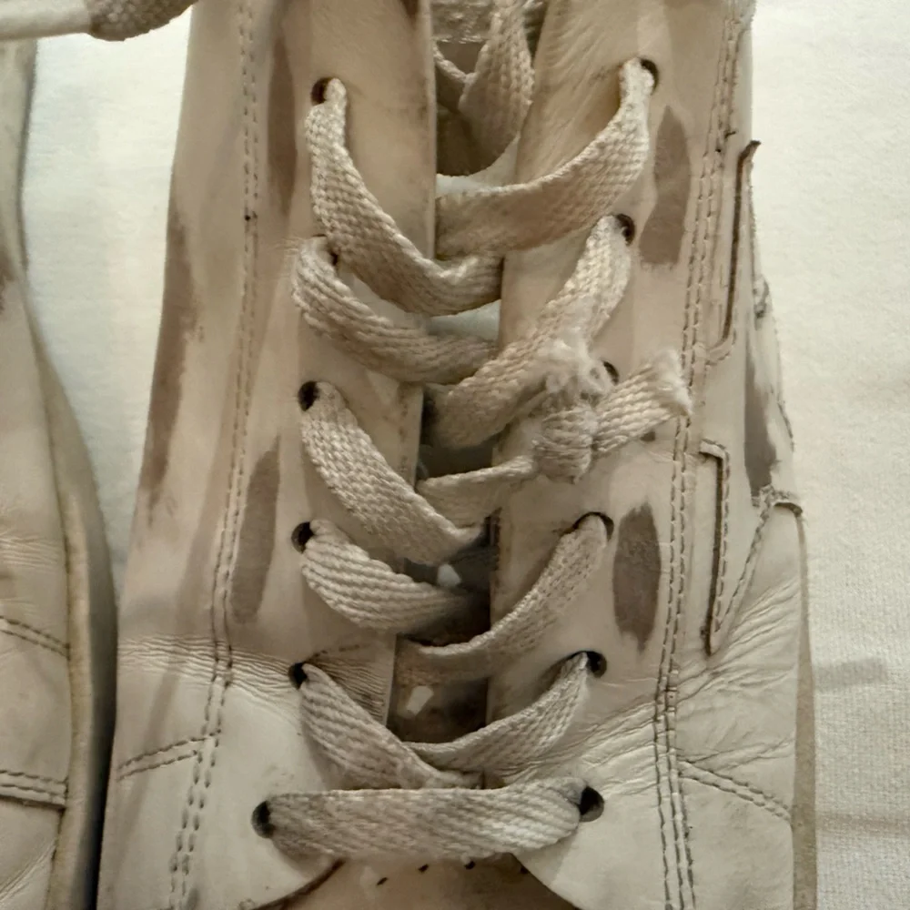 Golden Goose Men’s Stardan Low-Top Sneakers (White on White) - Men’s 13US/46EU - Picture 10 of 16